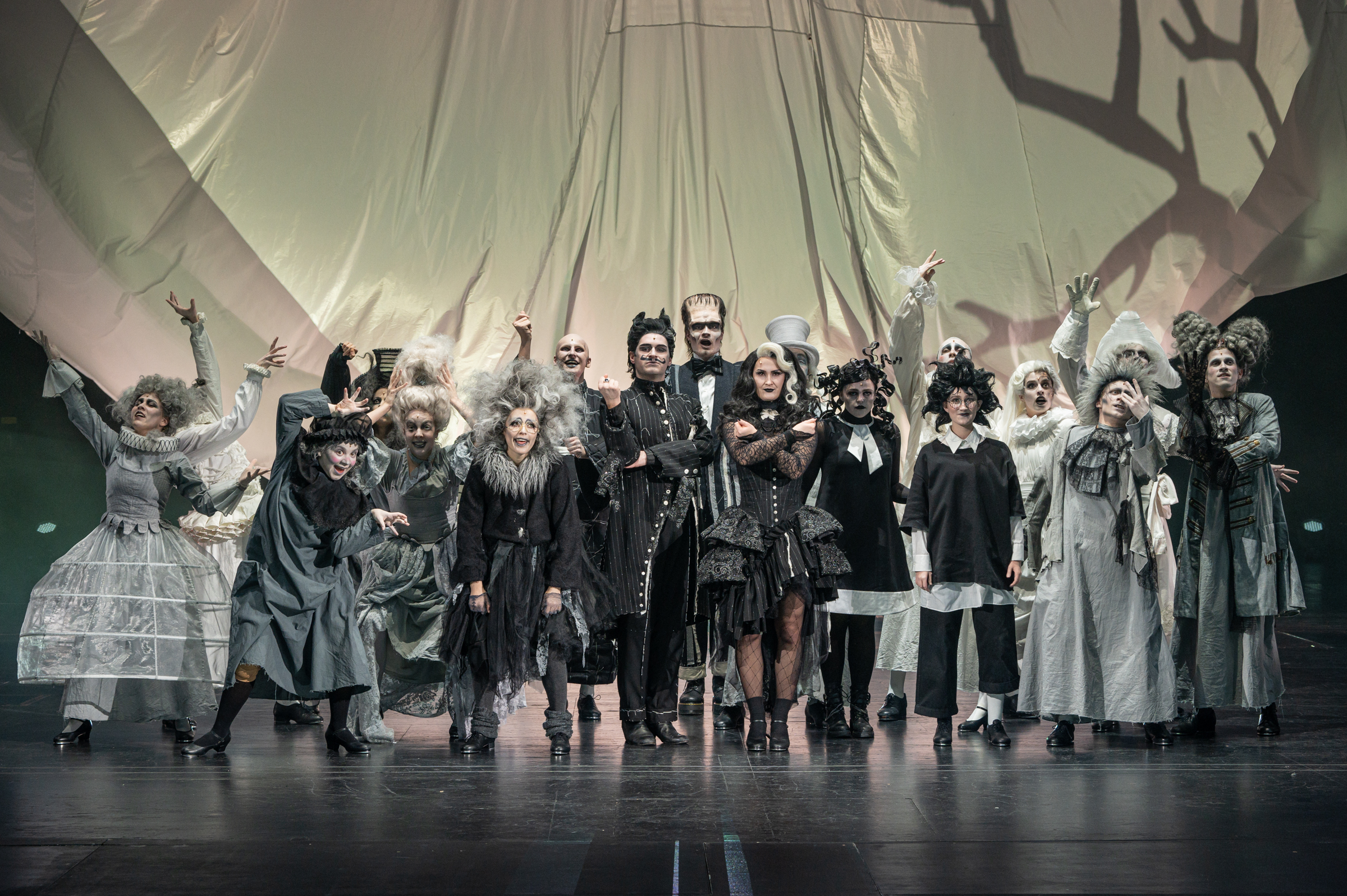 Ensemble Totale The Addams Family