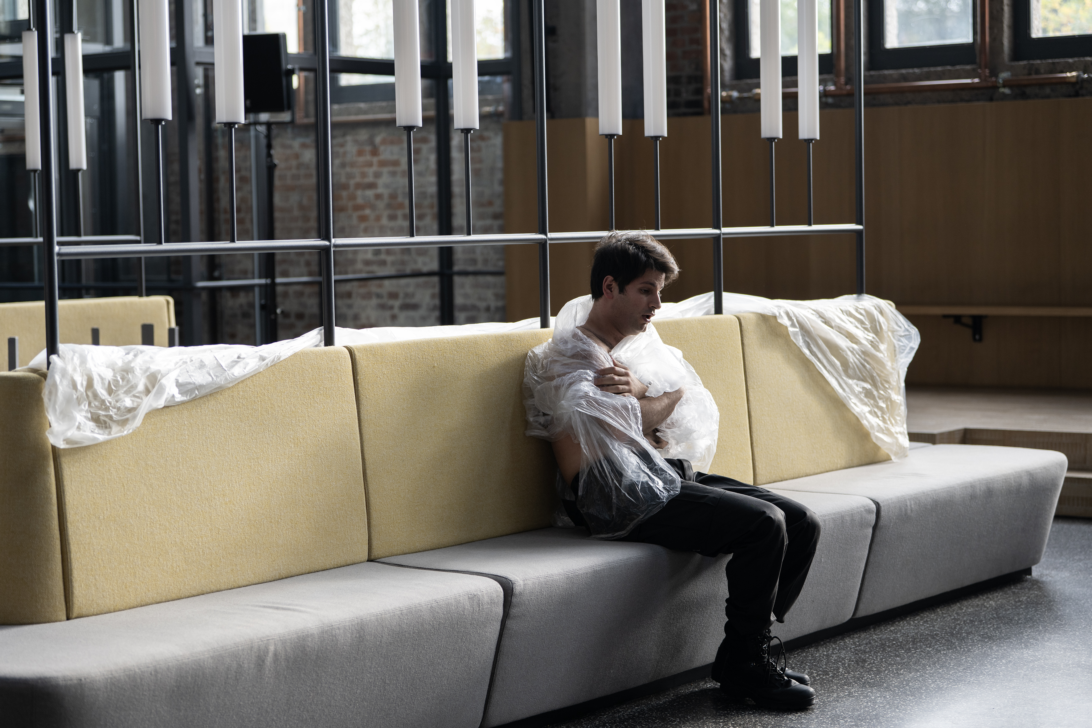 Henrique Lencastre als Lazarus